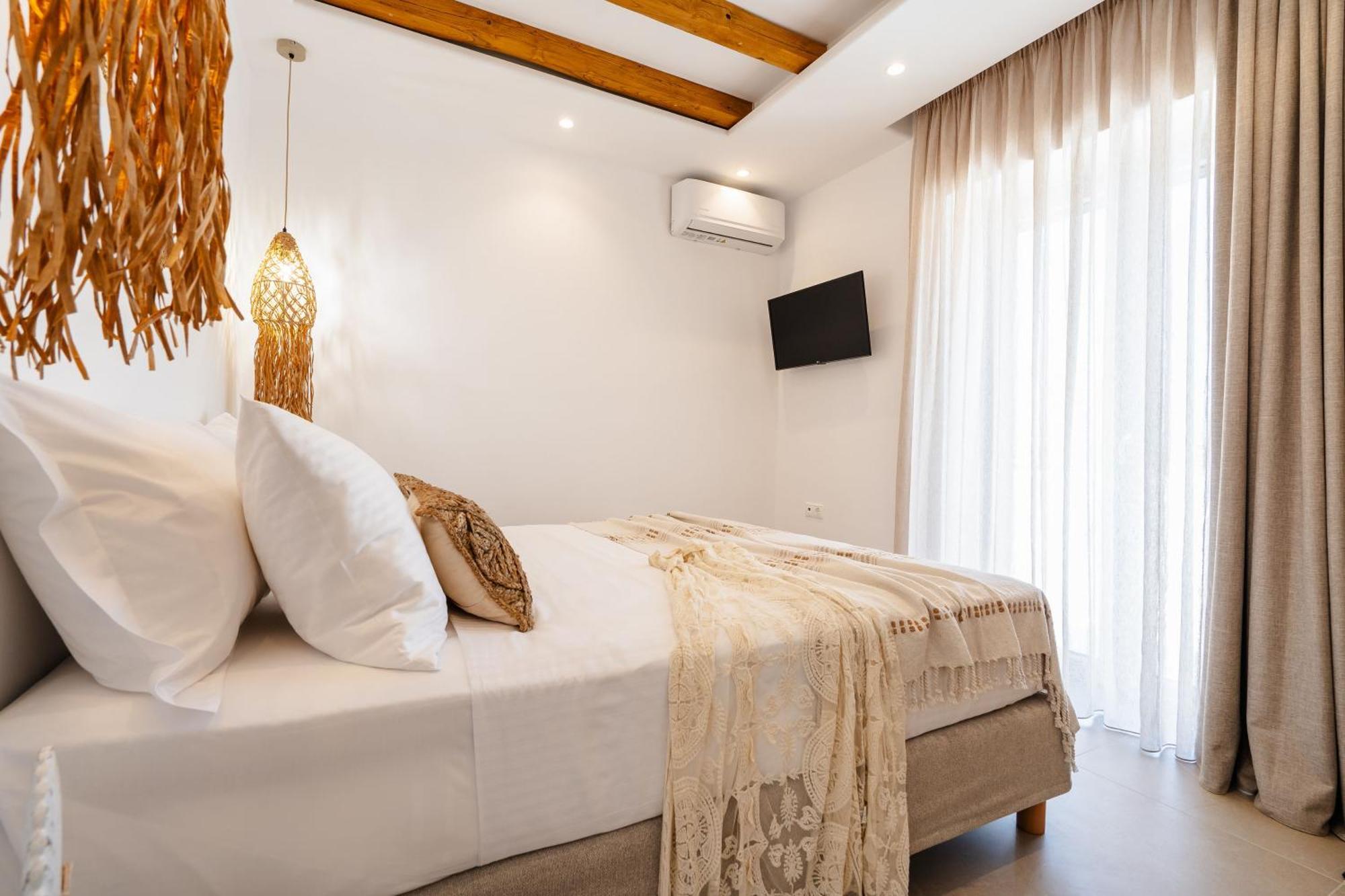 Nymphee Luxury Villas Agia Anna  Ngoại thất bức ảnh